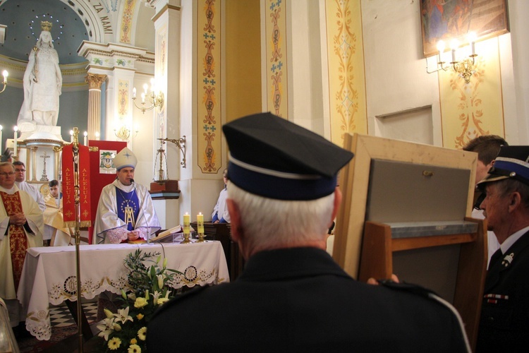 Powitanie ikony MB Częstochowskiej w Dzierzbicach