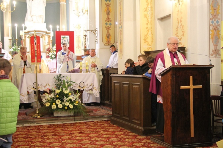 Powitanie ikony MB Częstochowskiej w Dzierzbicach