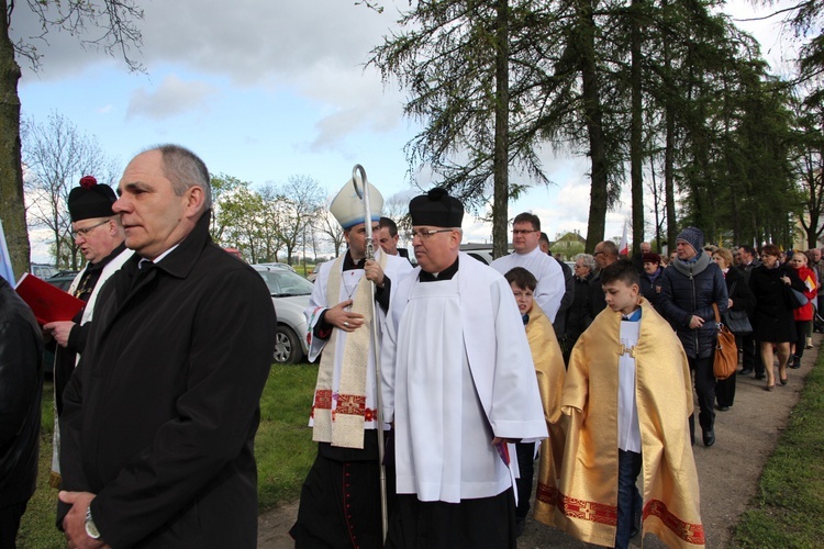 Powitanie ikony MB Częstochowskiej w Dzierzbicach