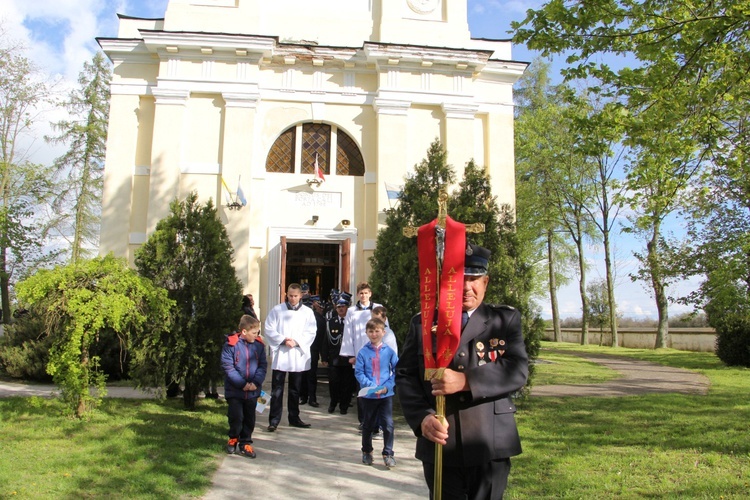 Powitanie ikony MB Częstochowskiej w Dzierzbicach