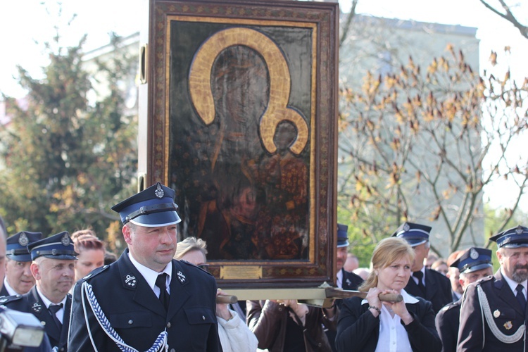 Powitanie ikony MB Częstochowskiej w Mazewie