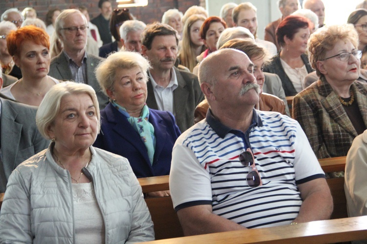 100. rocznica objawień fatimskich w Oleśnicy