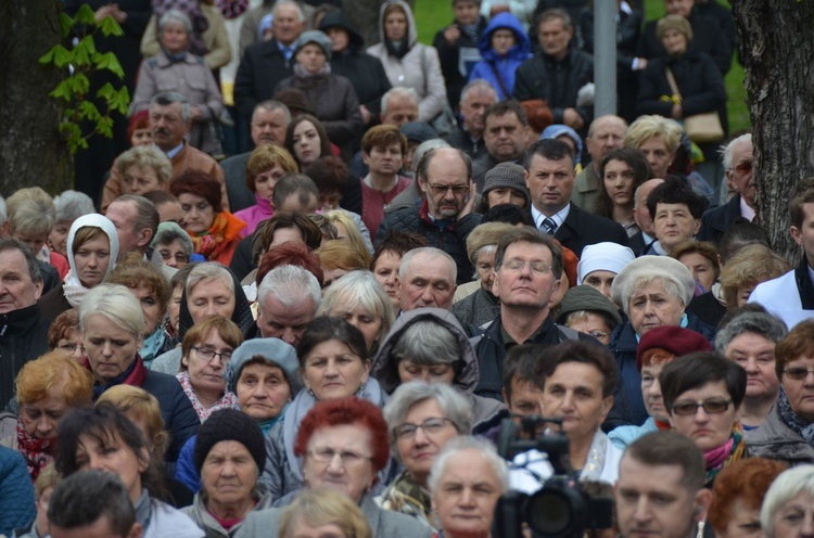 Fatimskie uroczystości w Sulisławicach 