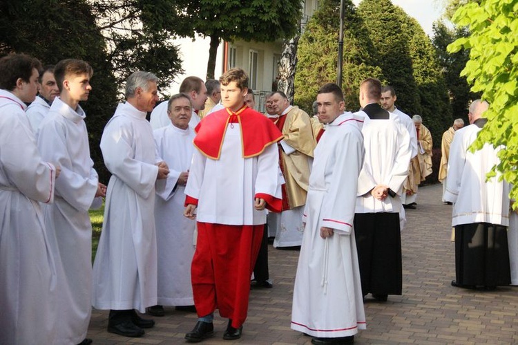 100.rocznica objawień fatimskich w parafii Matki Bożej Fatimskiej w Lublinie