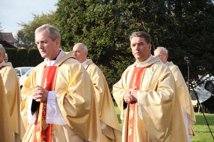 100.rocznica objawień fatimskich w parafii Matki Bożej Fatimskiej w Lublinie