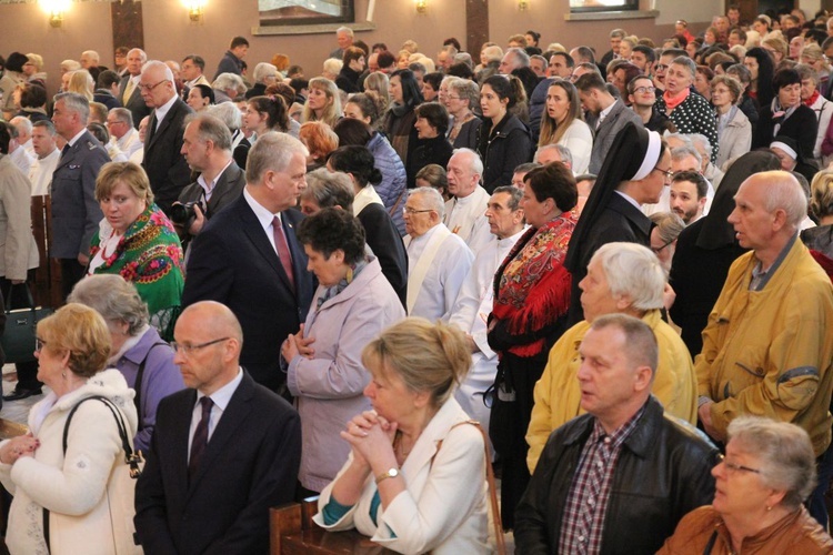 Komorowice Obszary - zawierzenie diecezji Sercu Maryi - cz. 1