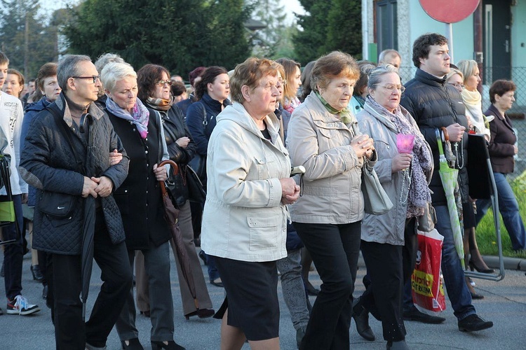 Komorowice Obszary - zawierzenie diecezji Sercu Maryi - cz. 2