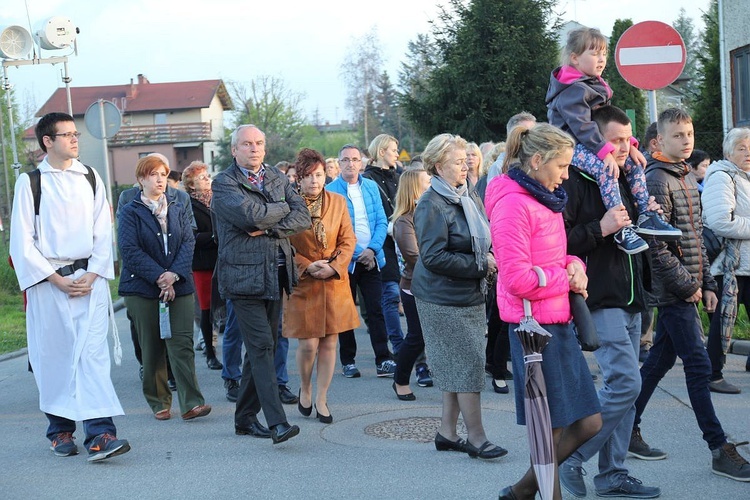 Komorowice Obszary - zawierzenie diecezji Sercu Maryi - cz. 2