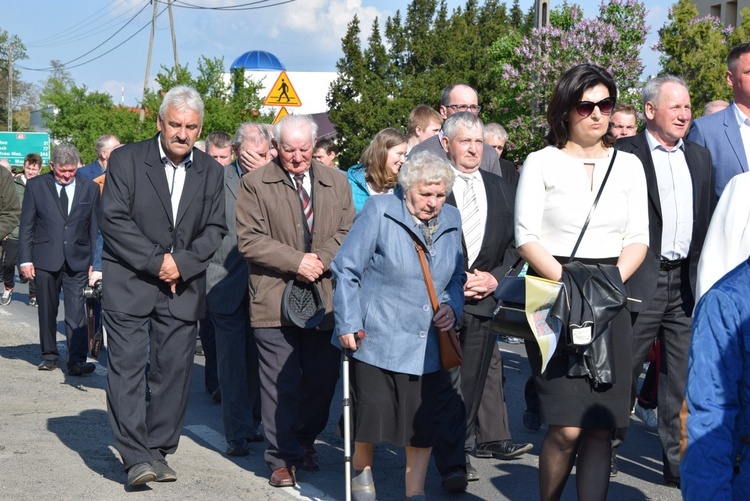 Powitanie ikony MB Częstochowskiej w Topoli Królewskiej