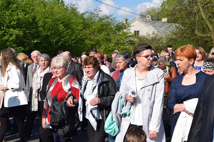 Powitanie ikony MB Częstochowskiej w Topoli Królewskiej