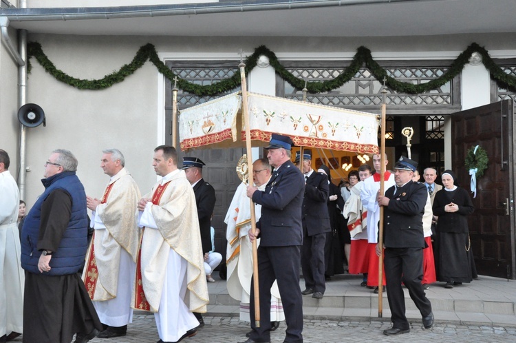 Obchody fatimskie w Kolonii Łomnickiej