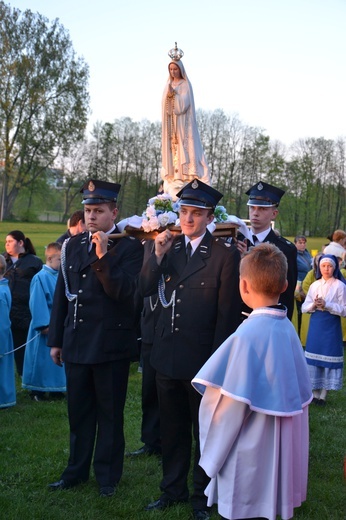 Nabożeństwo Fatimskie w parafii oo. pasjonistów w Rawie Mazowieckiej