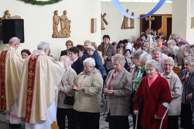 Obchody fatimskie w Kolonii Łomnickiej