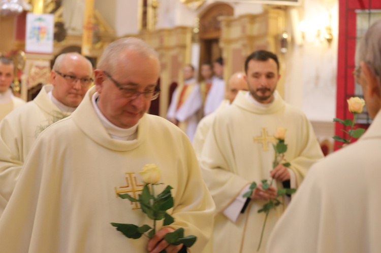 Konsekracja dziewic w bazylice w Hałcnowie