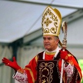 "Lefebryści chcą pojednania z Watykanem"