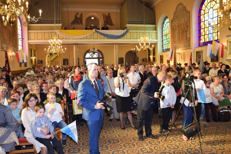 Powitanie ikony MB Częstochowskiej w Grabowie