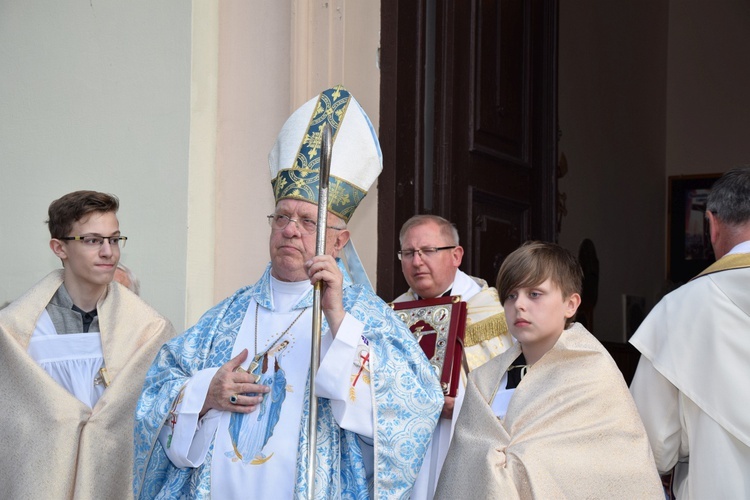 Powitanie ikony MB Częstochowskiej w Grabowie