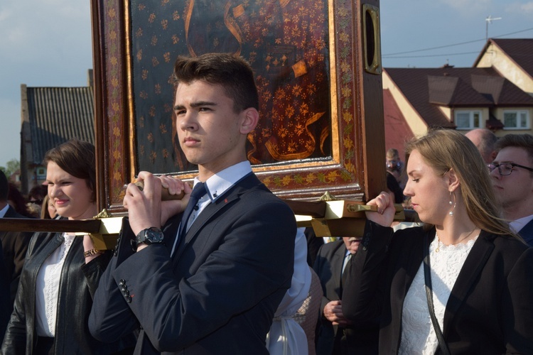 Powitanie ikony MB Częstochowskiej w Grabowie