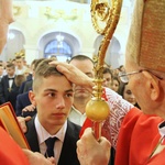 Bierzmowanie w kościele św. Jakuba w Tuchowie