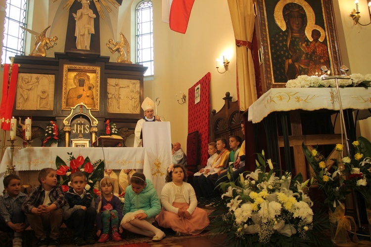 Powitanie ikony MB Częstochowskiej w Błoniu