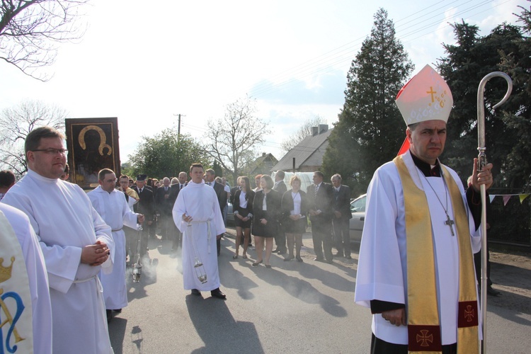 Powitanie ikony MB Częstochowskiej w Błoniu