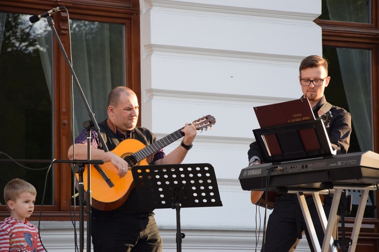 Festiwal Pieśni Maryjnej w Szymanowie