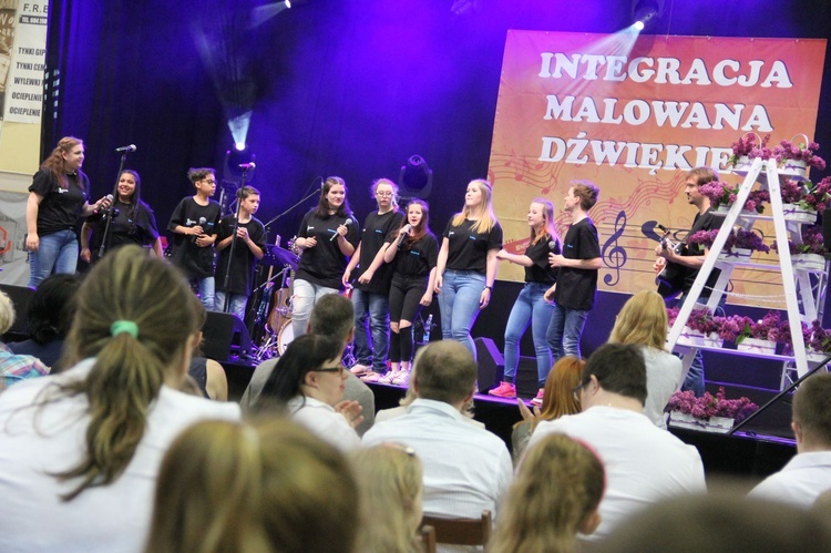 Festiwal "Inegracja malowana dźwiękiem" w Bochni