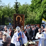 Powitanie ikony MB Częstochowskiej w parafii św. Andrzeja Apostoła w Łęczycy