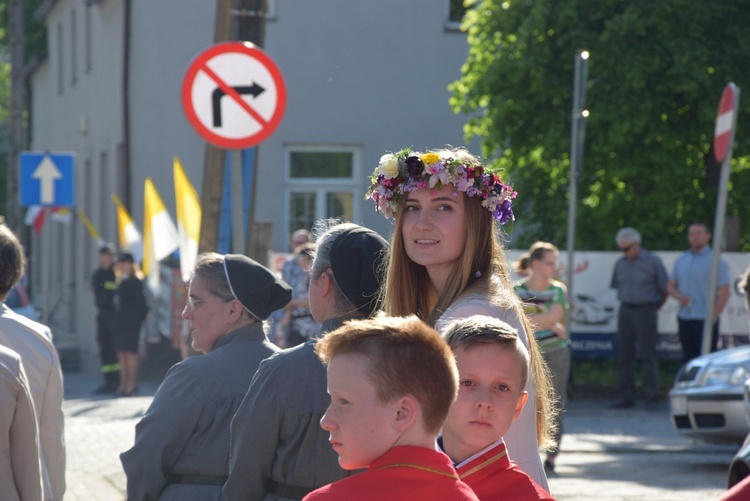 Powitanie ikony MB Częstochowskiej w parafii św. Andrzeja Apostoła w Łęczycy