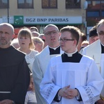 Powitanie ikony MB Częstochowskiej w parafii św. Andrzeja Apostoła w Łęczycy