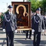 Powitanie ikony MB Częstochowskiej w parafii Niepokalanego Poczęcia NMP w Łęczycy