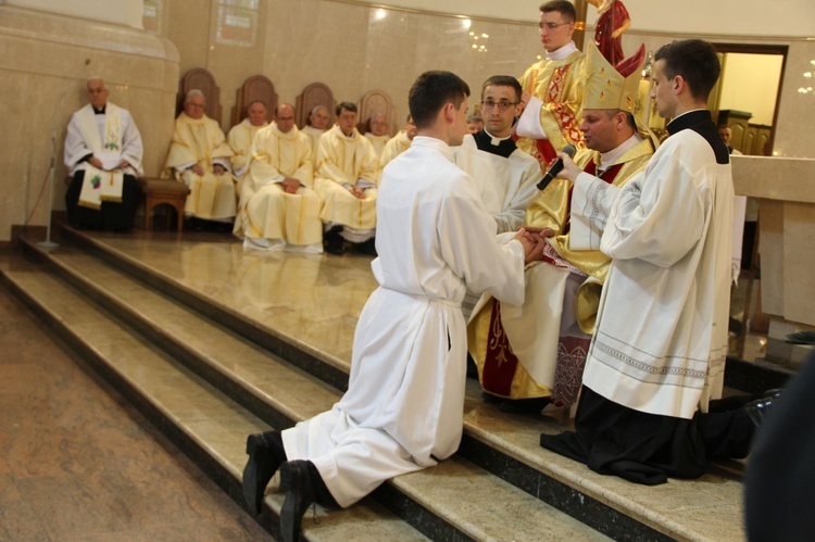 Święcenia diakonatu w Dąbrowie Tarnowskiej