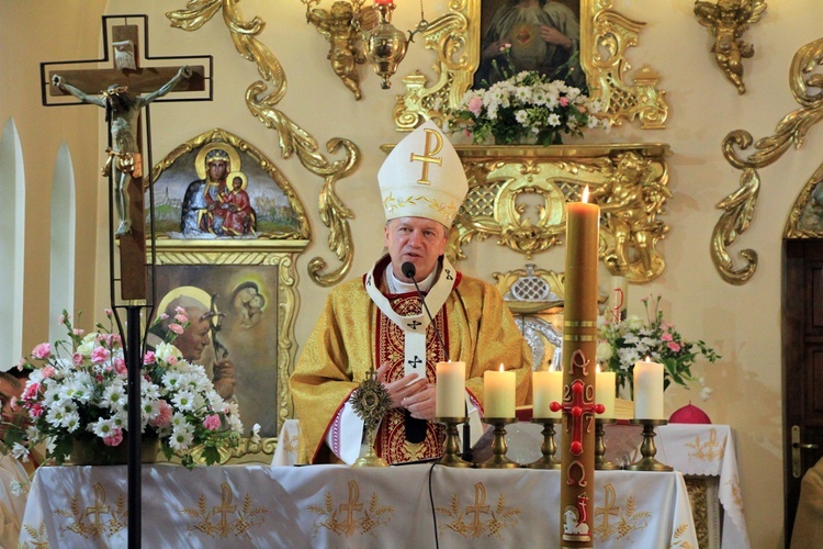 Jubileusze kapłańskie i... wymodlone sanktuarium