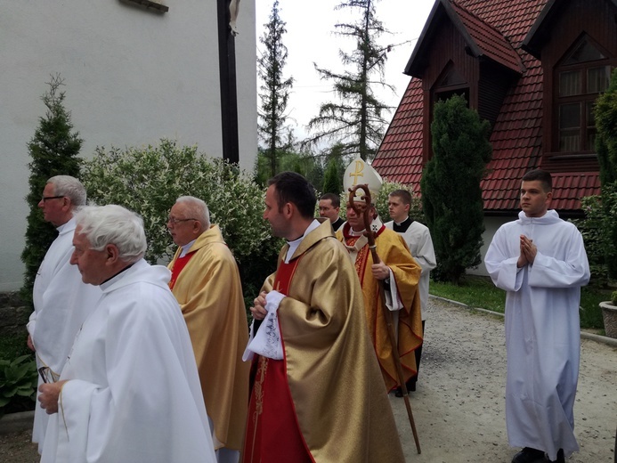 Jubileusze kapłańskie i... wymodlone sanktuarium