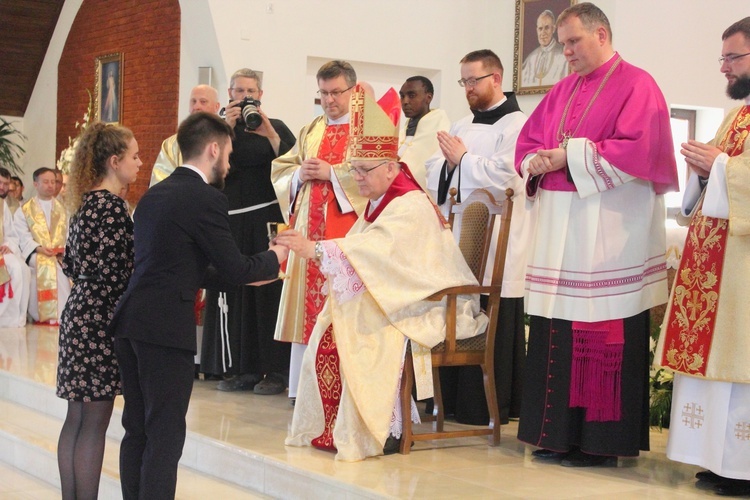 Święcenia prezbiteratu u franciszkanów w Ostródzie