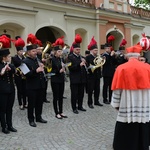 Kard. Dziwisz na Górze św. Anny