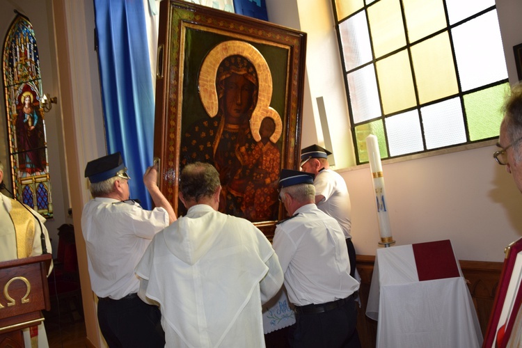 Powitanie ikony MB Częstochowskiej w Leśmierzu