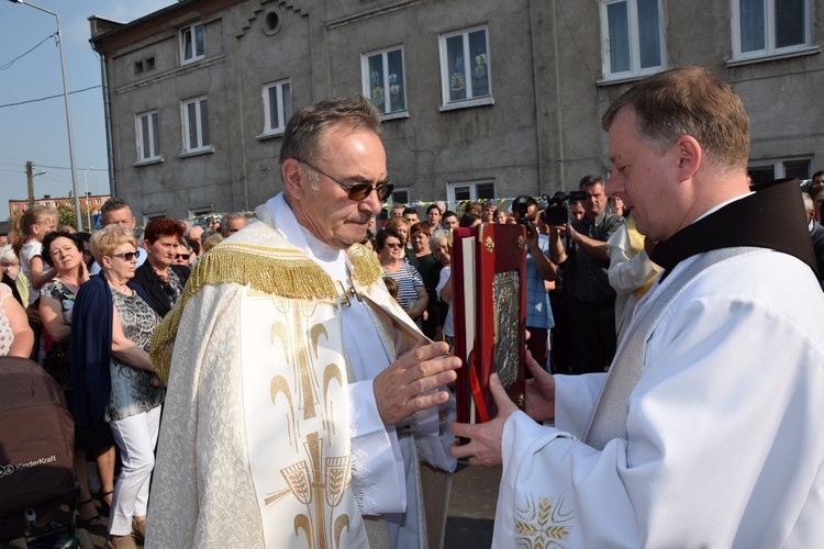 Powitanie ikony MB Częstochowskiej w Leśmierzu