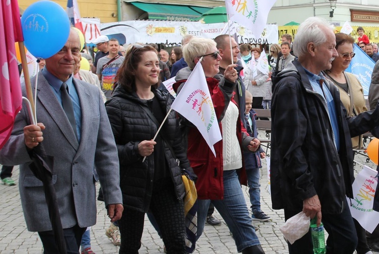 5. Chrześcijański Marsz dla Życia i Rodziny w Cieszynie cz. 1