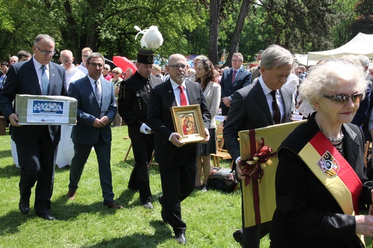 II Archidiecezjalna Pielgrzymka Ludzi Pracy do Henrykowa