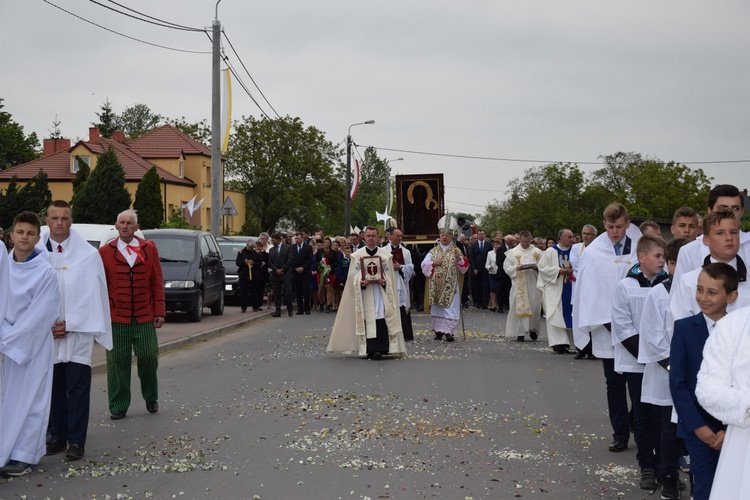 Powitanie ikony MB Częstochowskiej w Tumie