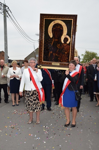 Powitanie ikony MB Częstochowskiej w Tumie