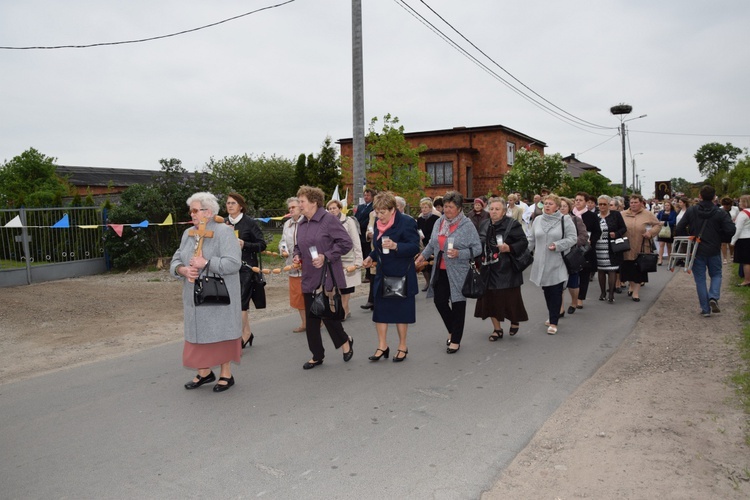 Powitanie ikony MB Częstochowskiej w Tumie