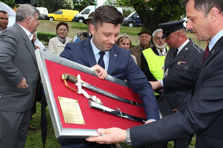 Pomnik Żołnierzy Wyklętych w Dzierżoniowie