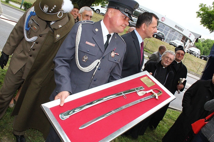 Pomnik Żołnierzy Wyklętych w Dzierżoniowie