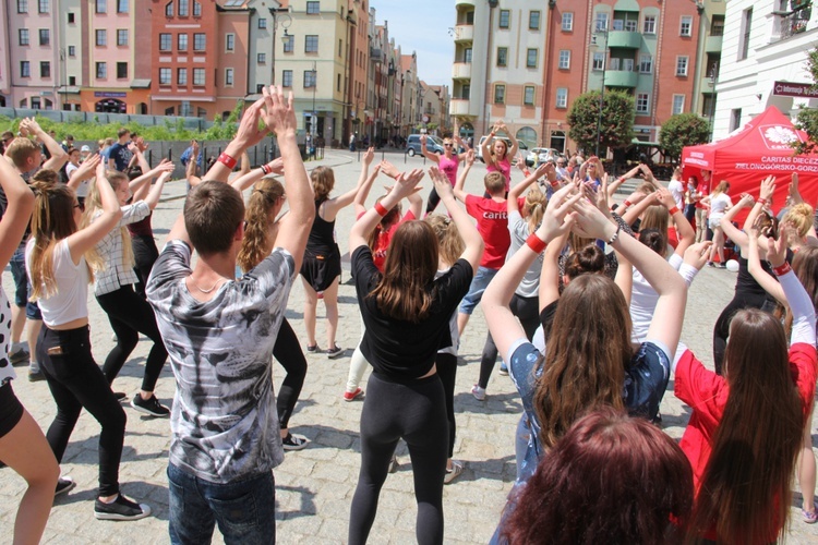 Charytatywna zumba w Głogowie