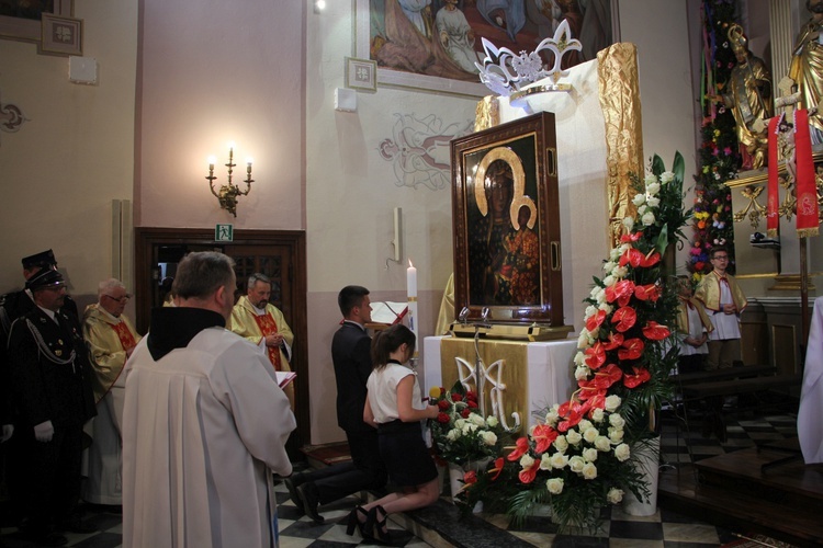 Powitanie ikony MB Częstochowskiej w Piątku