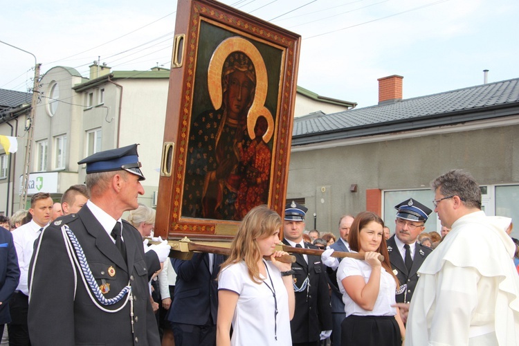 Powitanie ikony MB Częstochowskiej w Piątku