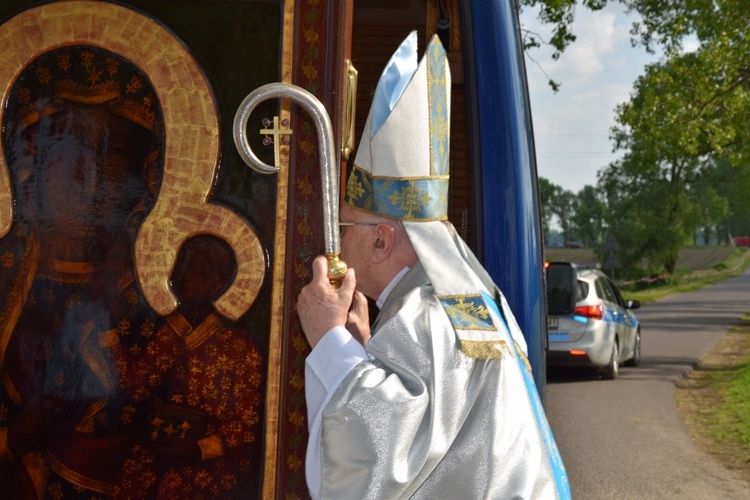 Powitanie ikony MB Częstochowskiej w Orłowie