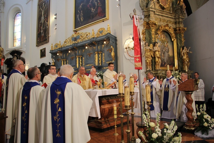 Sakra abp. Andrzeja Józwowicza